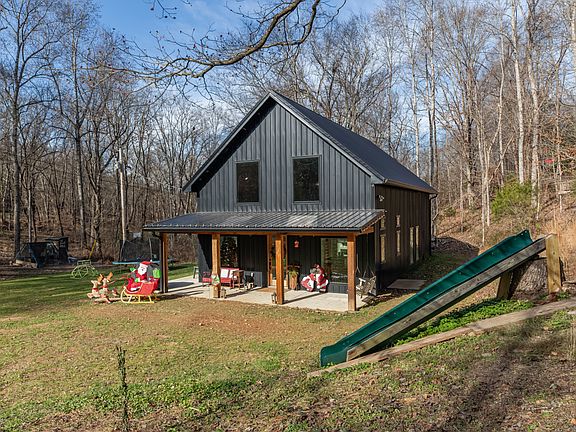 2nd image of 4101 Luvenia Ln