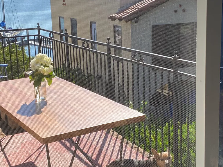 3363 Fernside Blvd #B — Photo 28
