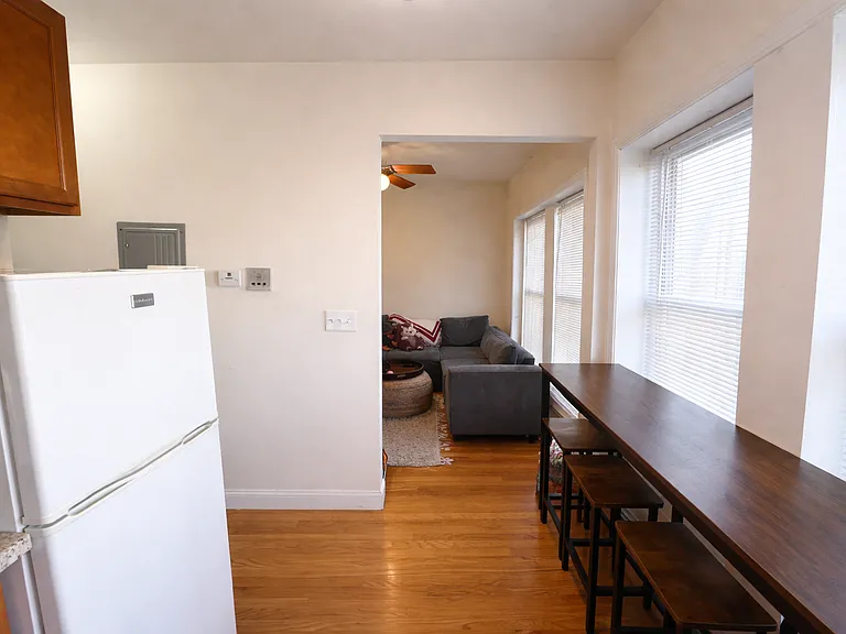 1054-1056 Cambridge St #2 — Photo 3