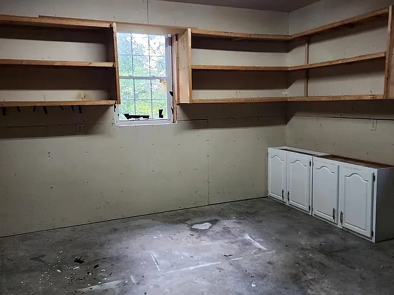 15295 Top Dr — Photo 31