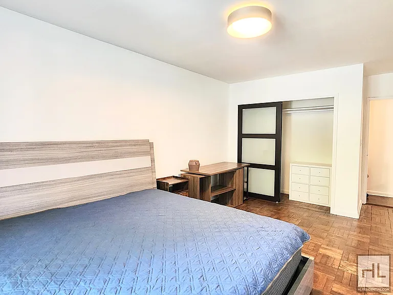 850 Howard Ave #1B — Photo 13