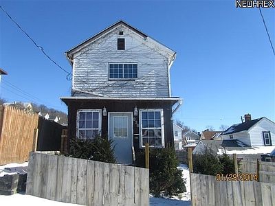 1st image of 838 Oak St