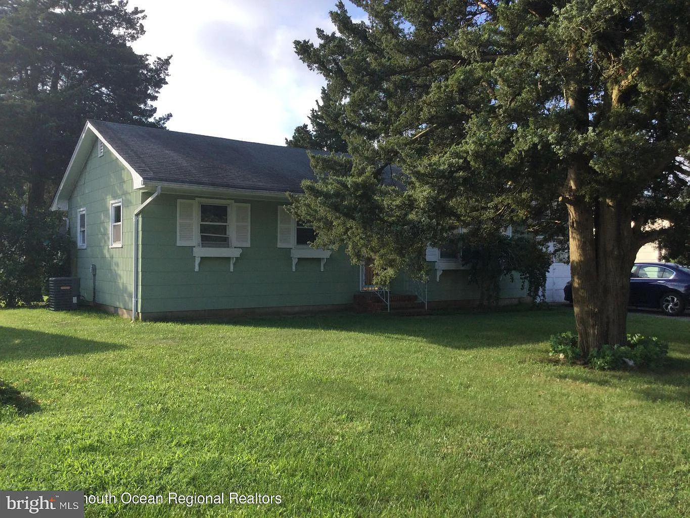 475 Barnacle Rd photo 1