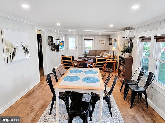 3rd image of 205 5th St Unit 44