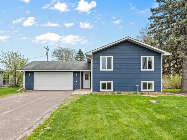 850 W 4th St, Rush City, MN 55069