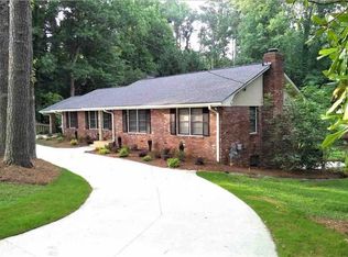 2920 Henderson Rd, Tucker, GA 30084