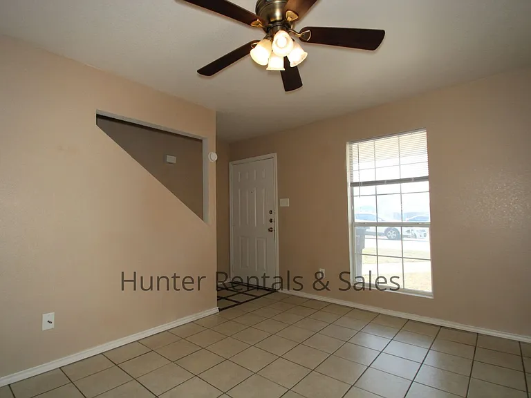 4506C Jeff Scott Dr — Photo 5