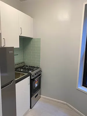 Sold by Sandra Greer Real Estate | media 3