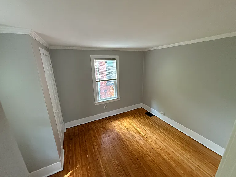 129 Gibbs St — Photo 4