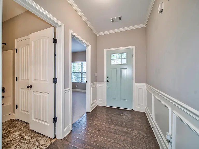 4914 Whisper Creek Ct SW — Photo 3