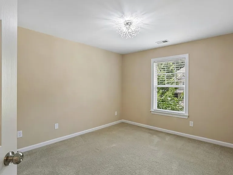 1641 Danbury Parc Pl NE — Photo 25