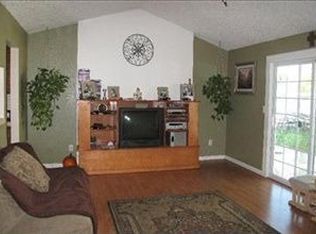 1001 Larsen Dr, Modesto, CA 95351