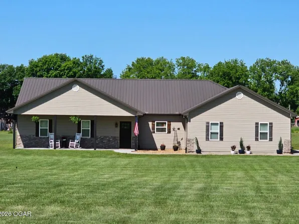9615 County Ln #116, Carthage, MO 64836