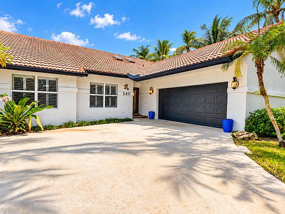 2nd image of 840 SW 21ST Street