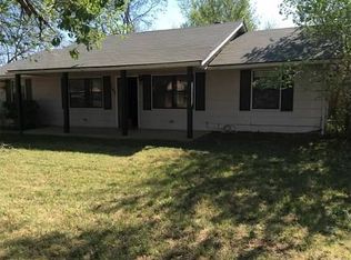 102 N Fretz Ave, Edmond, OK 73003