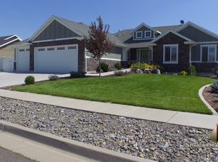 1273 W 2050 S, Syracuse, UT 84075