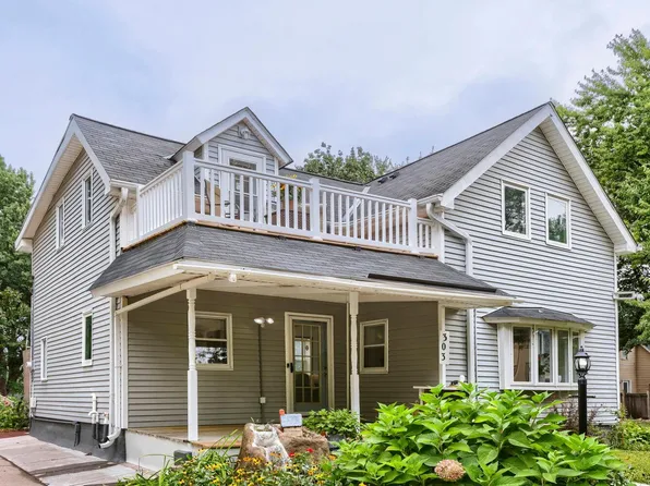 303 Page St W, Saint Paul, MN 55107