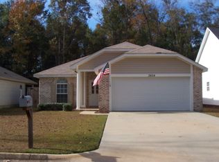 2604 Rosebush Rd, Dothan, AL 36303