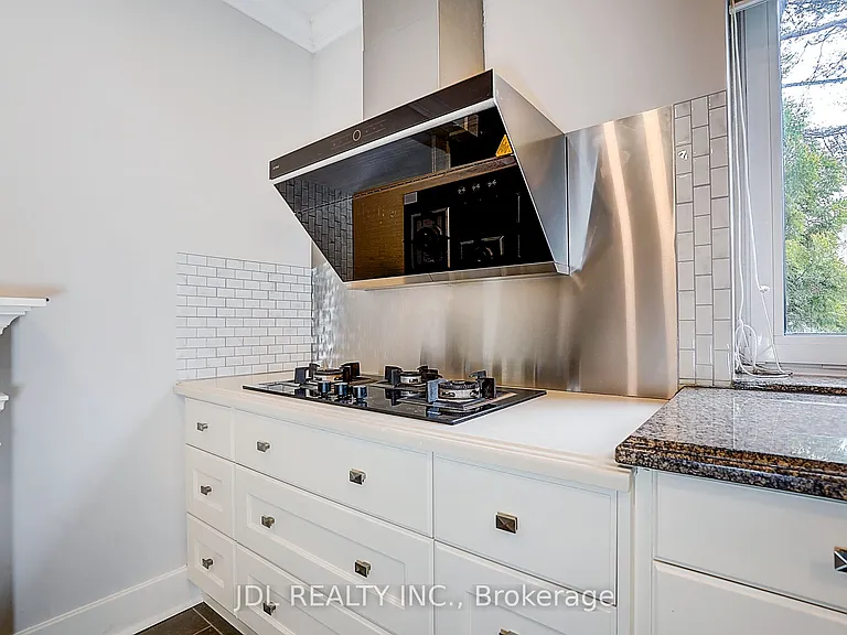 6 Nesbitt Dr — Photo 15