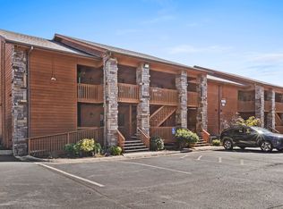 189 Avondale Dr APT 2, Branson, MO 65616