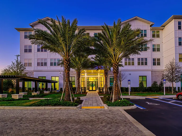Altis Grand Suncoast Apartments — Photo 60