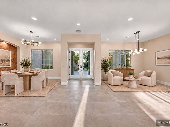 4th image of 4555 Riva De Romanza St
