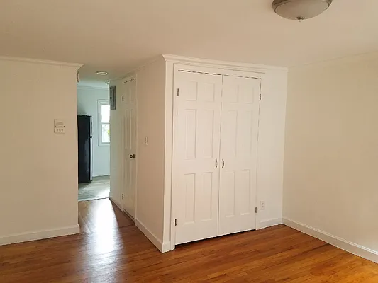 Rented by Skyline Realty LLC II | media 8