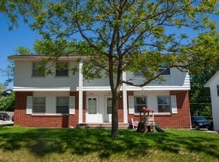 2011 20th Avenue Pl, Coralville, IA 52241