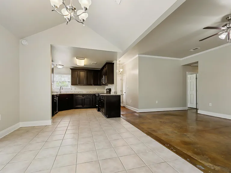 7332 Cherrydale Dr — Photo 3