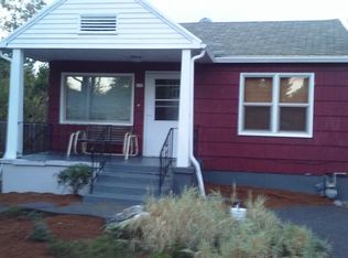 115 N Russet St, Portland, OR 97217
