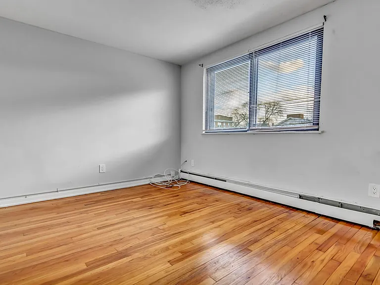 365 Orchard Street — Photo 25