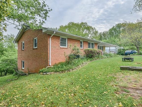 2nd image of 131 Hillmont Dr