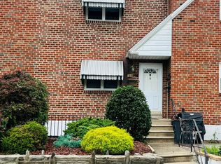 5922 Andale St, Philadelphia, PA 19149