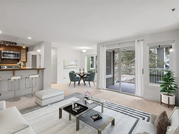 300 N 130th Street #4206, Seattle, WA 98133