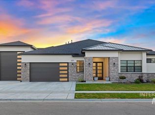 257 S Eagles Roost Way, Eagle, ID 83616