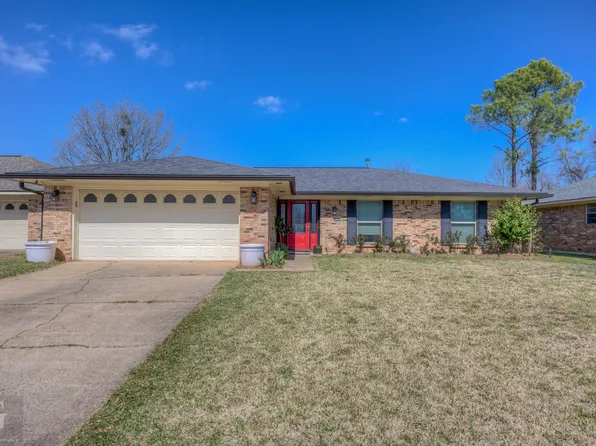 5402 Pampus Ln, Bossier City, LA 71112