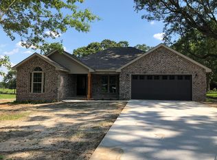 22524 Jones Ln, Moss Point, MS 39562