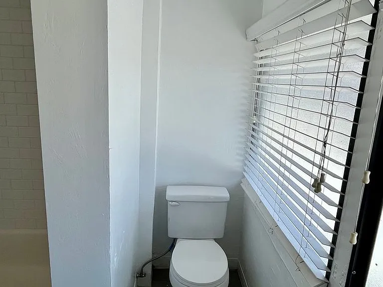 4118 Adams Ave #7 — Photo 14