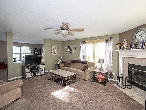 5th image of 10466 Kings Gap Way