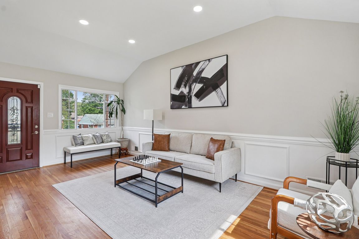 next background image