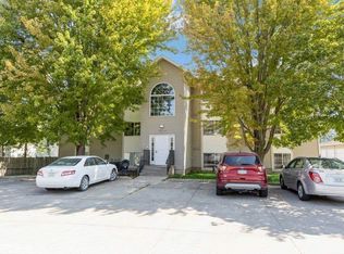 170 Elm Ridge Dr, North Liberty, IA 52317
