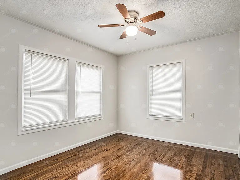 4309 College Ave — Photo 17