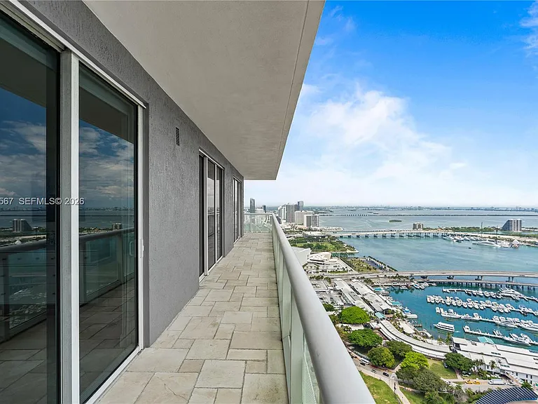 50 Biscayne Blvd #5402 — Photo 63
