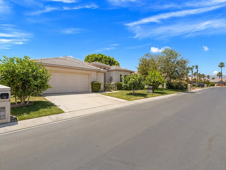 80149 Royal Birkdale Dr — Photo 37