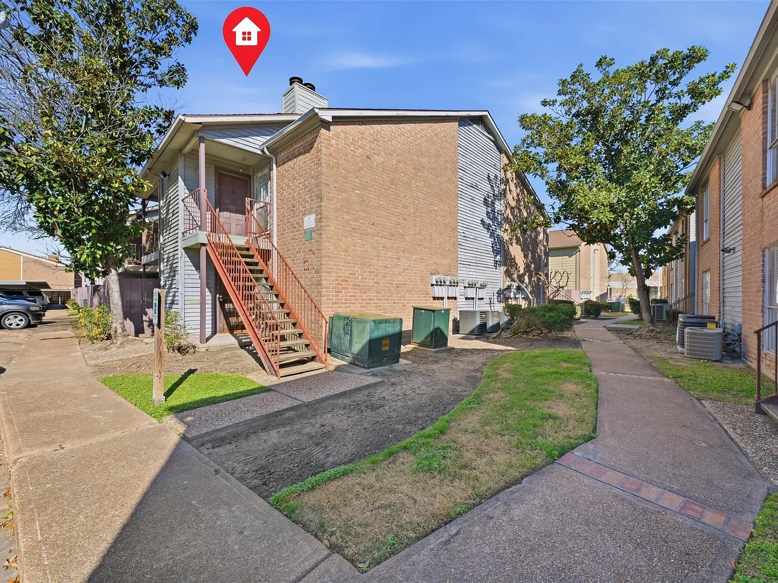 2 bed, 2.0 bath, 1014 sqft, $1,100 — Photo 1