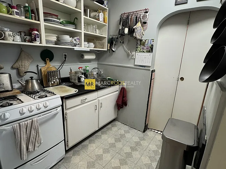 249 Commonwealth Ave #3B — Photo 3