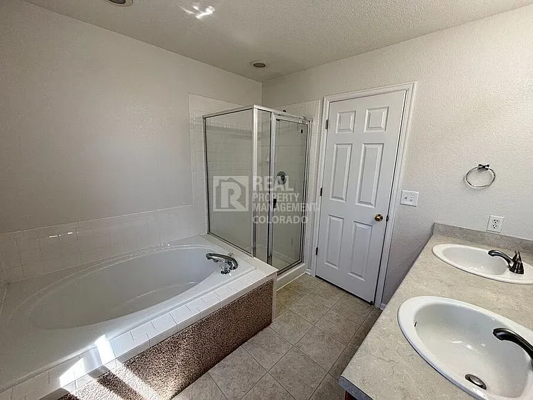 15162 E 118th Ave — Photo 7