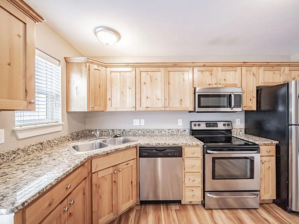 Meadowcreek Townhomes 3300 Blaze Dr Idaho Falls ID Zillow