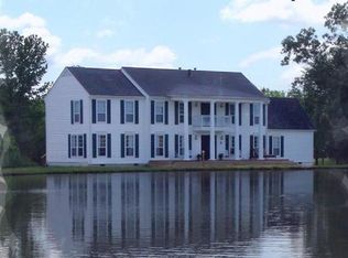 8855 Rocky Point Rd, Cordova, TN 38018