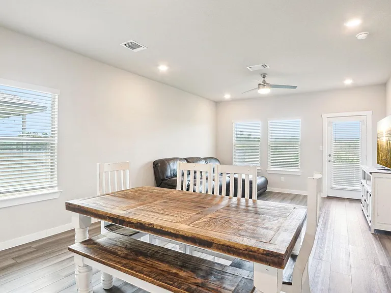 1208 Tipton St — Photo 16